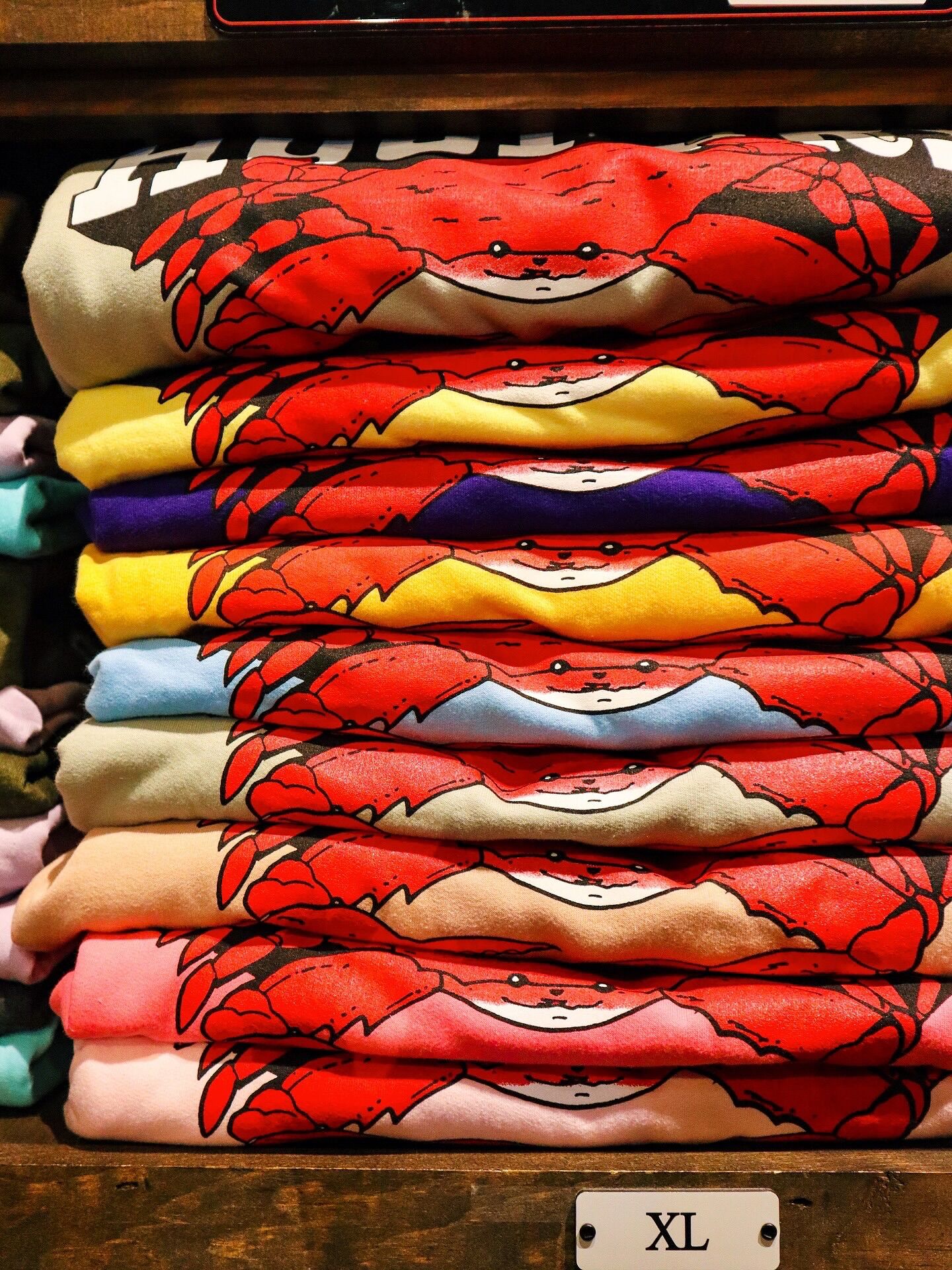 Hooper's crab-graphic t-shirts